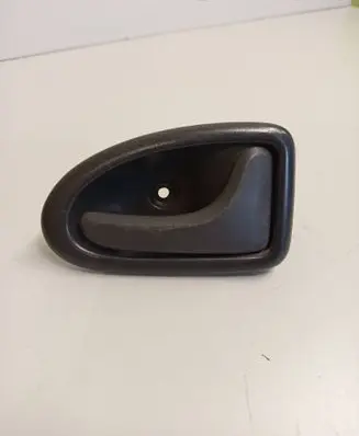 Opel Vivaro Front door interior handle 8200028995 99035101