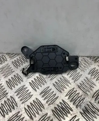 Volkswagen Tiguan Other body part 5QT971856