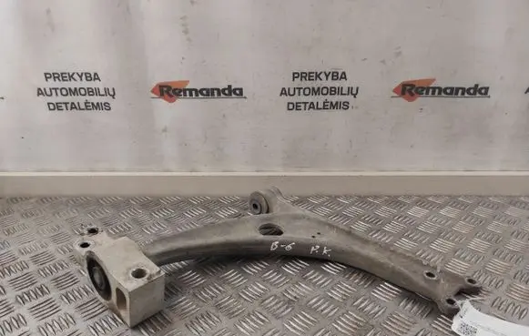 Volkswagen PASSAT B6 Front lower control arm/wishbone 3C0407153B