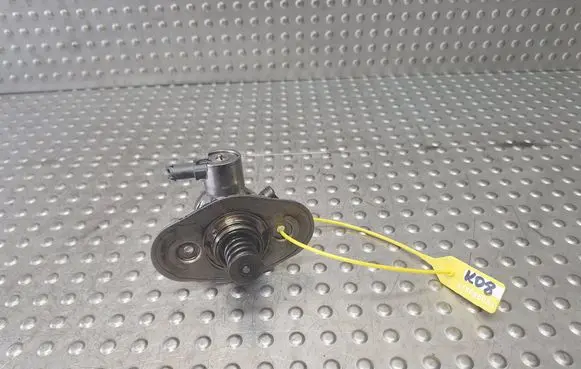 Mini One - Cooper F56 F55 Fuel injection high pressure pump 0261520249