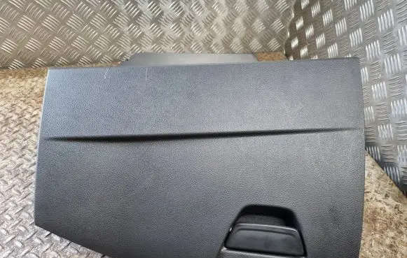 Glove box set