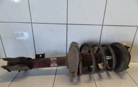 Nissan X-Trail T30 Rear shock absorber with coil spring 
