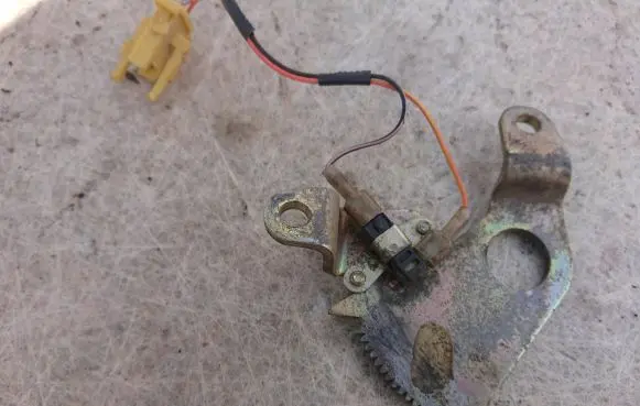 Jaguar XJ X40 Loading door sensor 
