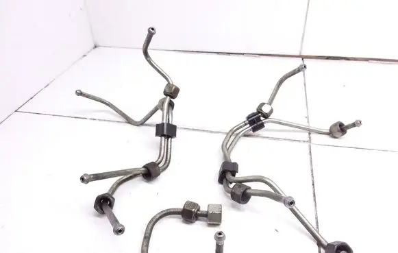 Citroen C8 Fuel line pipe