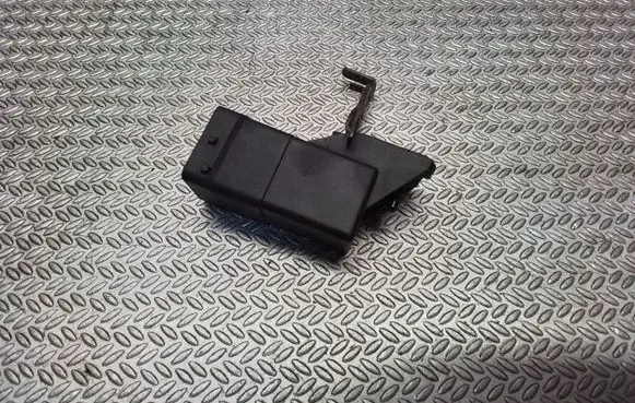 Renault Trafic III (X82) Glow plug pre-heat relay 8200798585