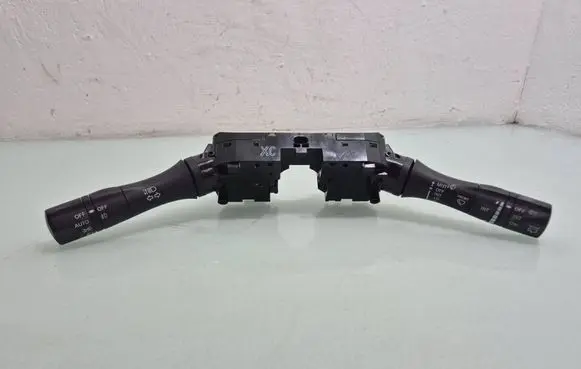 Nissan Murano Z52 Wiper turn signal indicator stalk/switch 