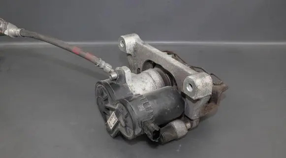 Subaru Legacy Rear brake caliper 26620AL05AD 26620AL05A