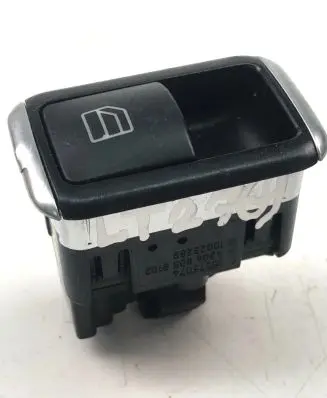 Mercedes-Benz C W204 Electric window control switch A2049058102