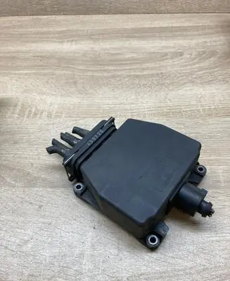 Volkswagen PASSAT B6 Vacuum pump 6Q0906625