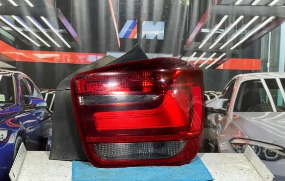 BMW 1 F20 F21 Rear/tail lights 7241542
