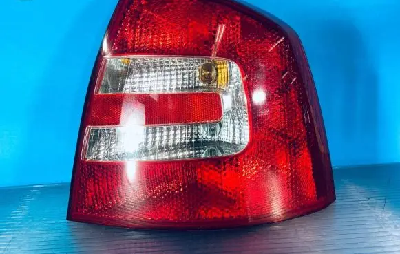 Skoda Octavia Mk2 (1Z) Rear/tail lights