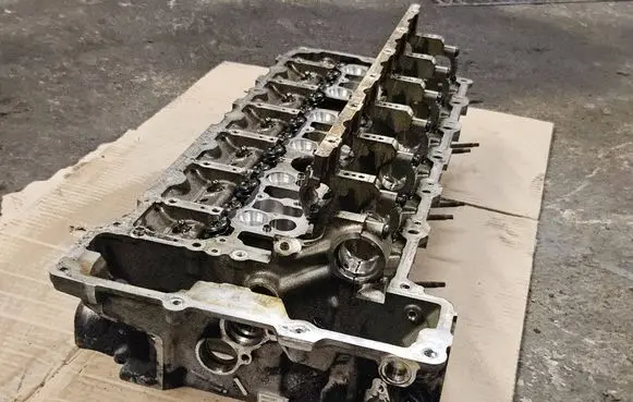 BMW 5 GT F07 Engine head 11127607838