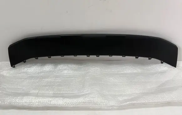 Audi Q4 e-tron Front bumper lip 89A807733
