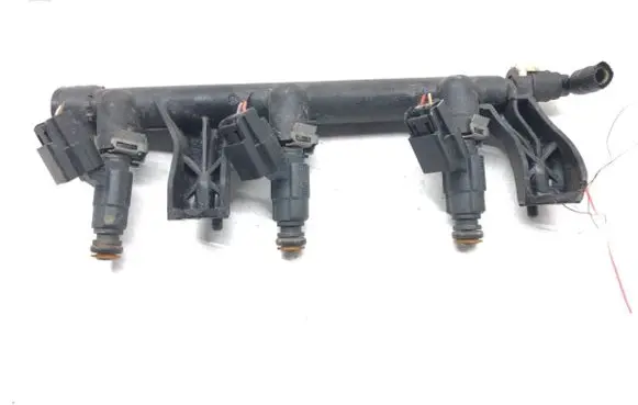 Peugeot 208 Fuel main line pipe 9676017480