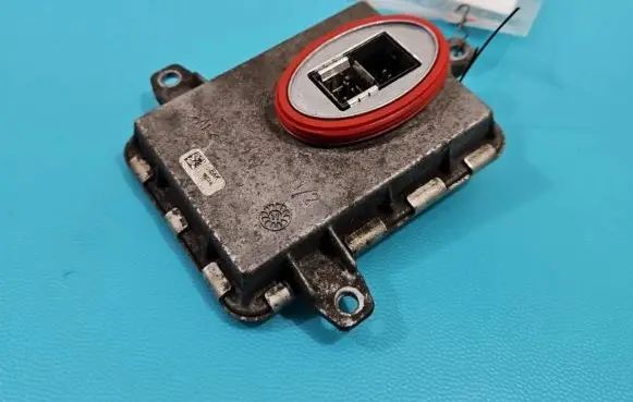 BMW X5 E70 Headlight ballast module Xenon 7255724 IMPRK1367548