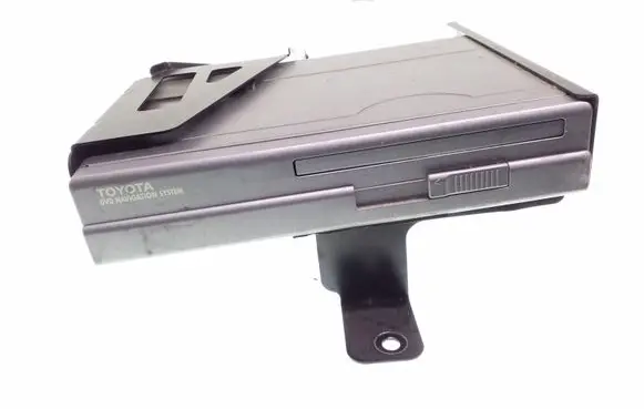 Toyota Avensis T250 CD/DVD changer 0866200870 E13020814
