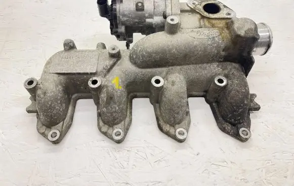 Ford Focus C-MAX Intake manifold 4M5Q9424CB KKDA5C39122