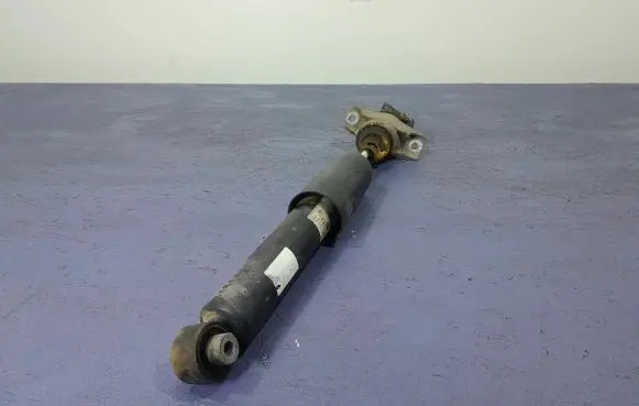 Audi Q7 4M Rear shock absorber/damper 4M0616031S