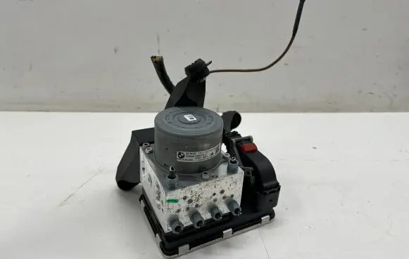 Mini Cooper Countryman F60 ABS Pump 5A374B8 9226120 5A374B7