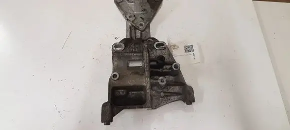 Generator/alternator bracket