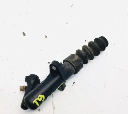 Peugeot 308 Clutch release bearing slave cylinder 