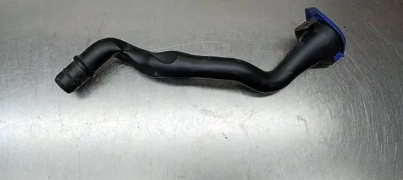 Volvo S60 Window washer liquid tank fill tube 31253224