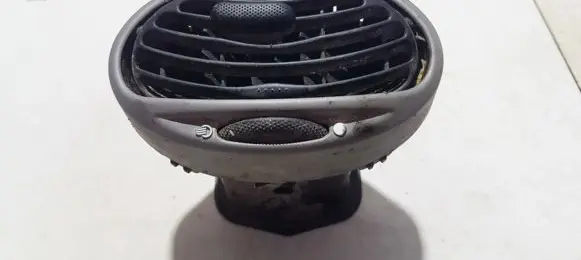 Ford Focus Dash center air vent grill 98AB19893