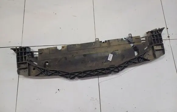 Peugeot 207 Front bumper mounting bracket 9649583180