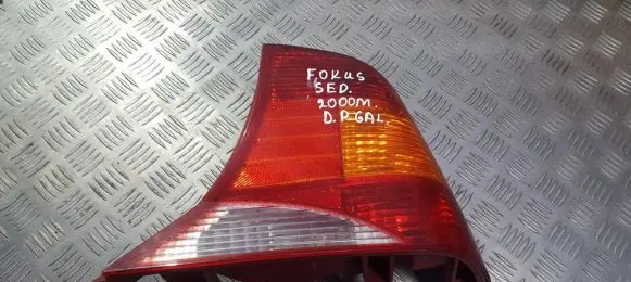 Ford Focus Rear/tail lights 084311933r