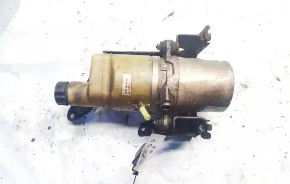 Volvo V50 Power steering pump 5n513k514ad 30741955