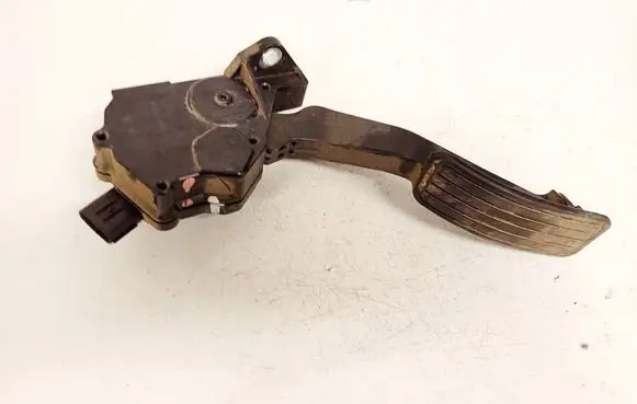 Subaru Outback Accelerator throttle pedal 36010ag140 1988007120