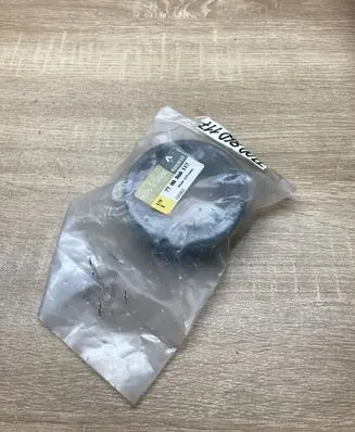 Renault Clio I Oil filter cover 7700860117