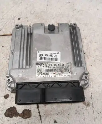 Audi A4 S4 B8 8K Engine control unit/module 03L906022JN 03L906022B 0281015318
