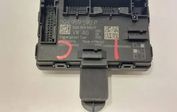Volkswagen Tiguan Allspace Door control unit/module 5Q4959592P