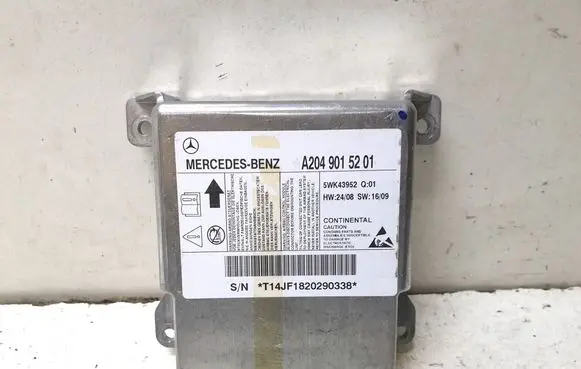 Mercedes-Benz GLK (X204) Airbag control unit/module A2049015201