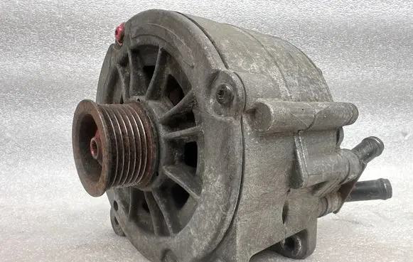 Audi A8 S8 D2 4D Generator/alternator 07C903021C 10480406 14V190A