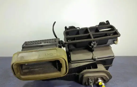 Opel Insignia A Interior heater climate box assembly 13345099
