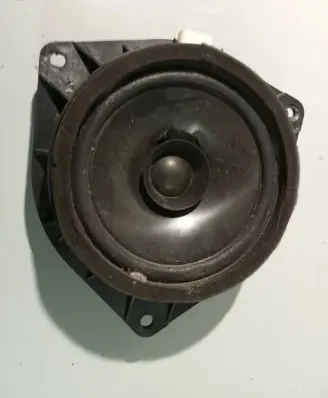 Toyota Corolla E120 E130 Rear door speaker 8616044130 C7851