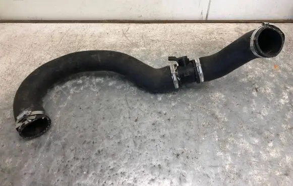 Volkswagen Multivan T6 Intercooler hose/pipe 7E0145958A 7E0145980B