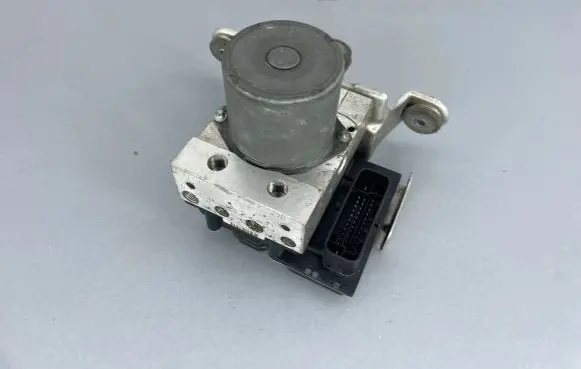 Porsche Panamera (970) ABS Pump 97035575556 0265239526 1606027