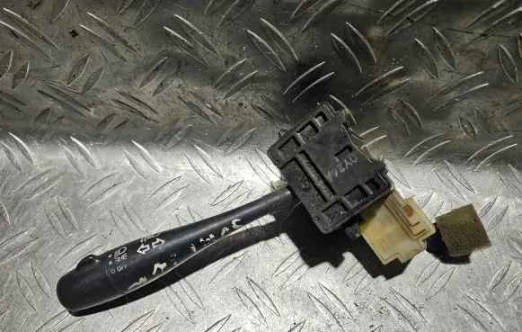 Nissan Sunny Indicator stalk NILES14506