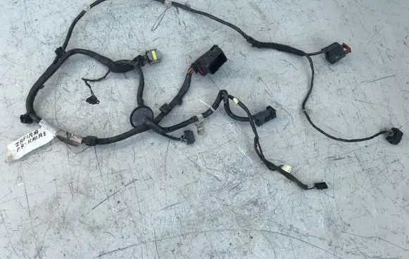 Opel Zafira B Front door wiring loom 13158689