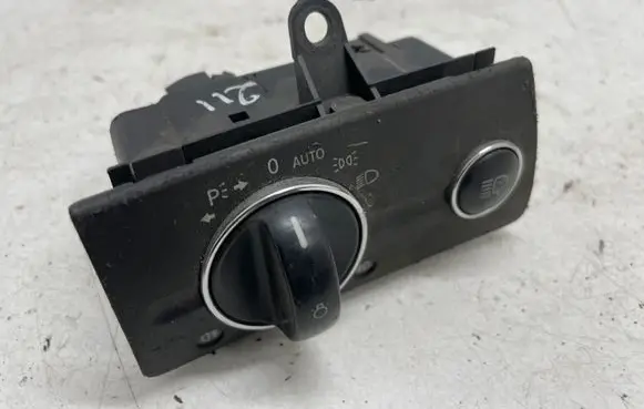 Mercedes-Benz E W211 Light switch 2115450104