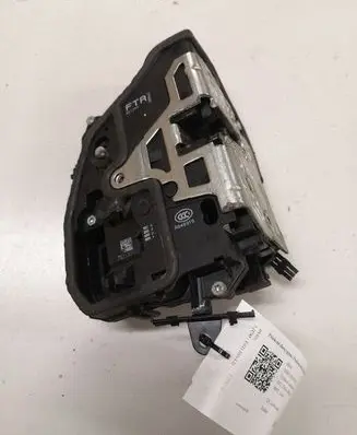 BMW 3 E90 E91 Front door lock 7059968 A048315 FTR2C1777
