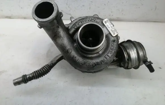 Audi A4 S4 B5 8D Turbo 059145702D