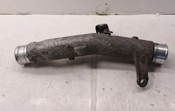 Toyota Corolla Verso AR10 Intercooler pipe mounting bracket 1736126020