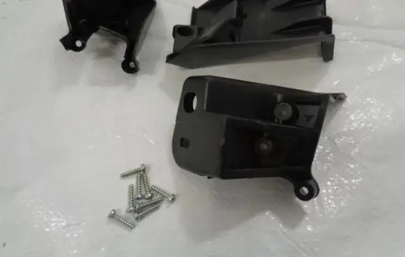 Citroen Jumpy Headlight/headlamp mounting bracket 47182160