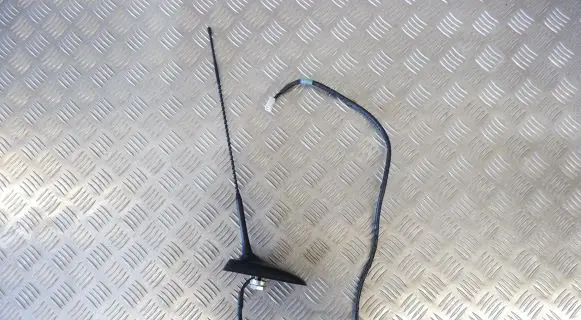 Toyota Verso Radio antenna 863000F070 8630905050
