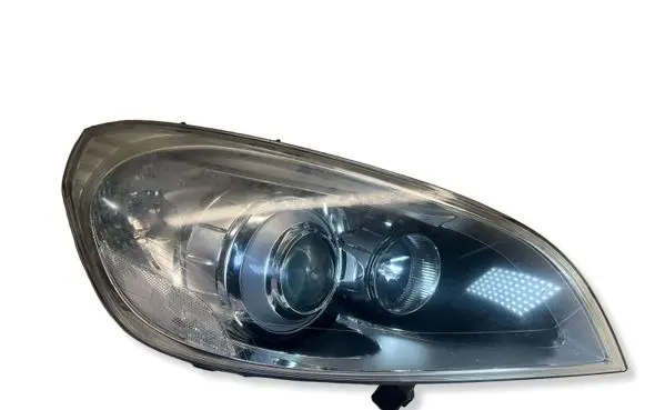 Volvo V60 Headlight/headlamp 31383063