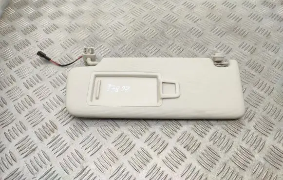 Volkswagen PASSAT B8 Sun visor 3G0857551D